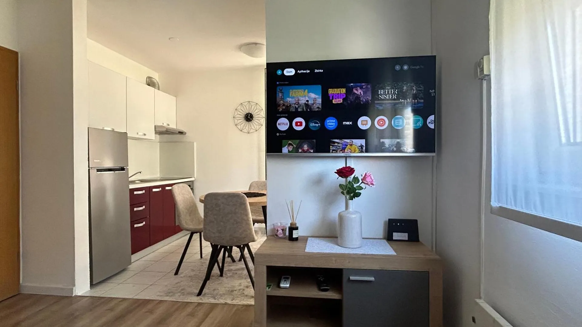 Apartman Histria Πούλα 0*,